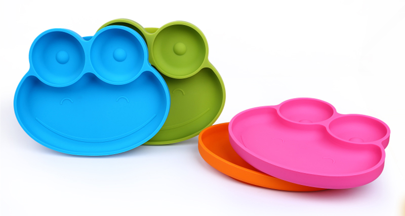 Food Grade silicone baby suction cup mat placemat one-piece silicone baby dinner plate and bowls