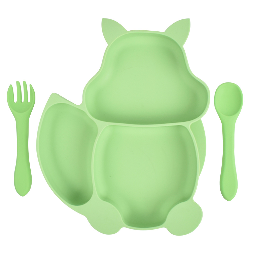 BPA Free Dishwasher Safe Divided Plate Squirrel Animal Shape Children Kids Suction Silicone Baby Plate With Spoon and Fork